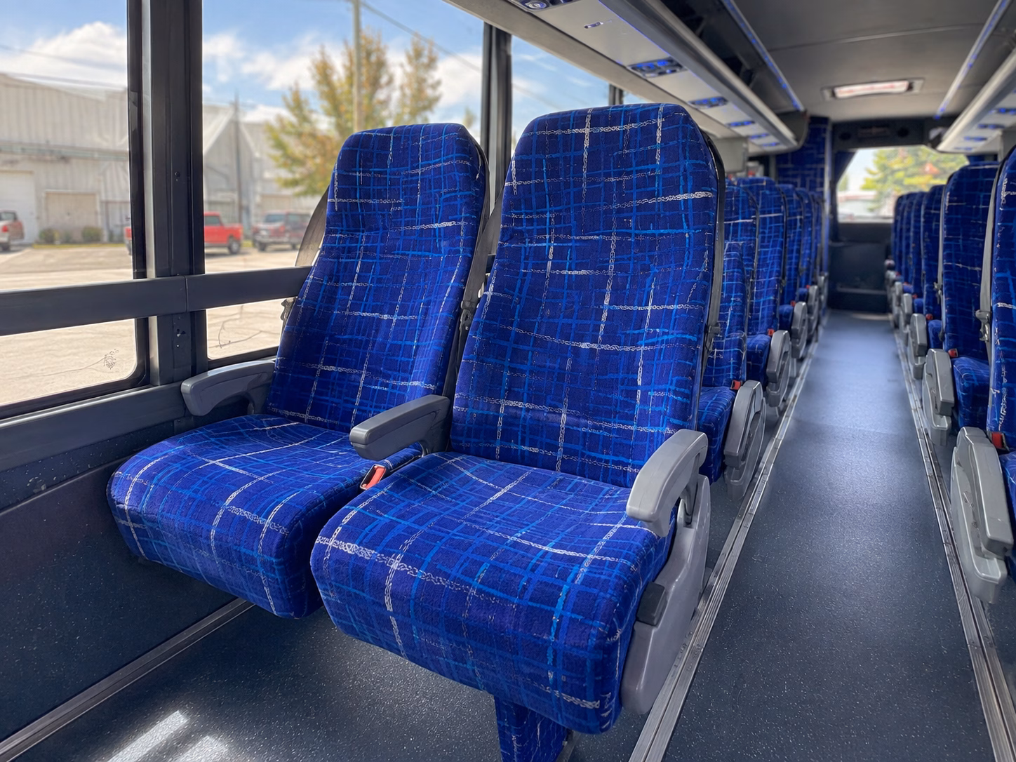 ontario international airport ont charter bus rentals the closest airport to pomona