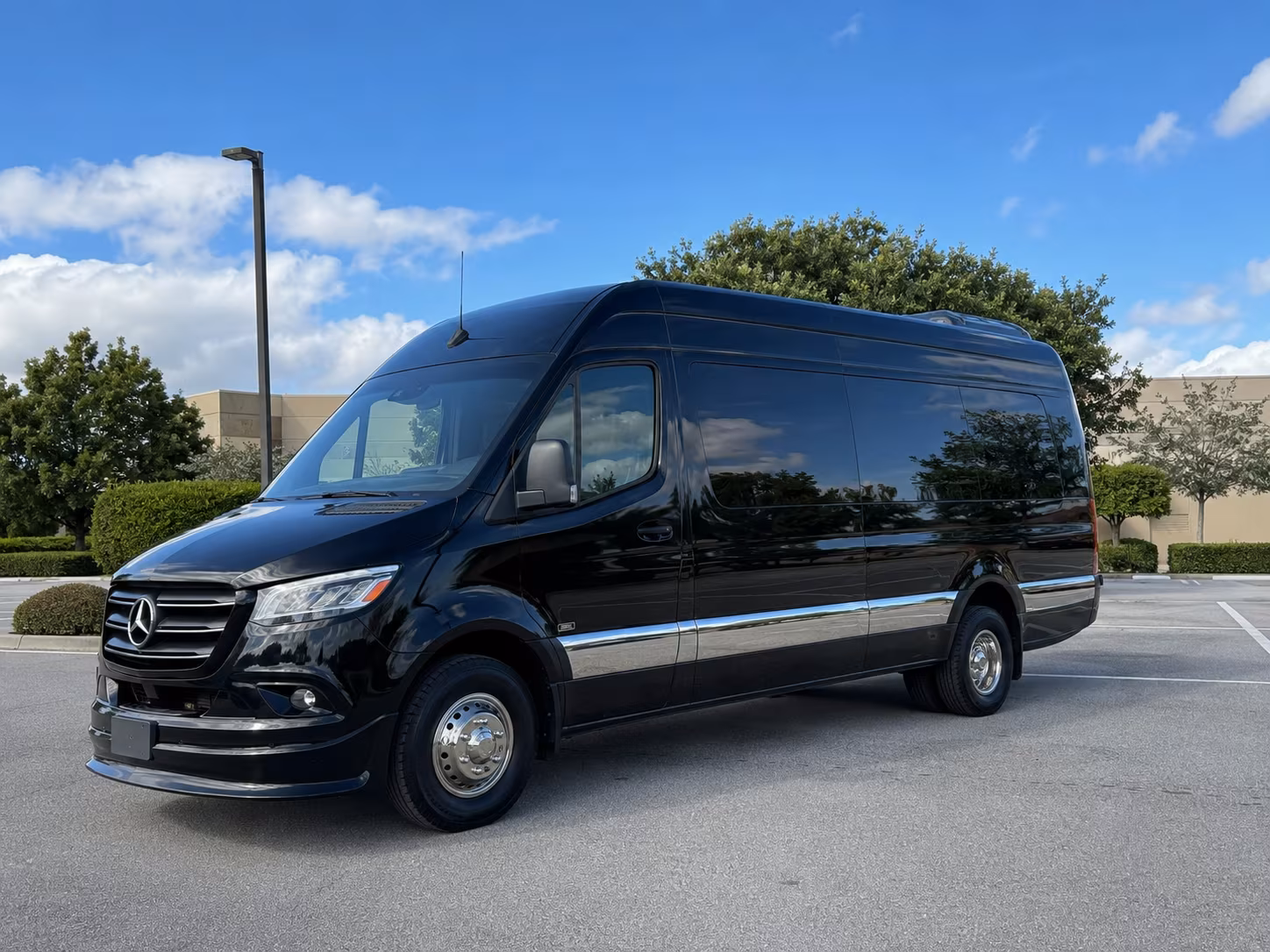 pomona airport transportation onboard seating